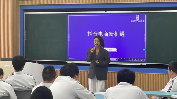 澳门期期准免费精准|公开解释解析落实,澳门期期准免费精准，公开解释解析与落实的重要性